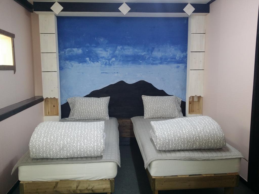 Jeju Airport Mira Guesthouse Eksteriør billede