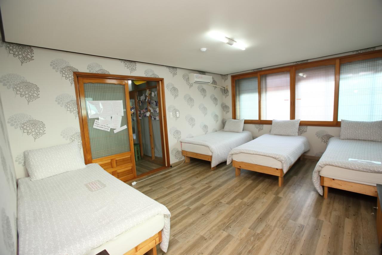 Jeju Airport Mira Guesthouse Eksteriør billede